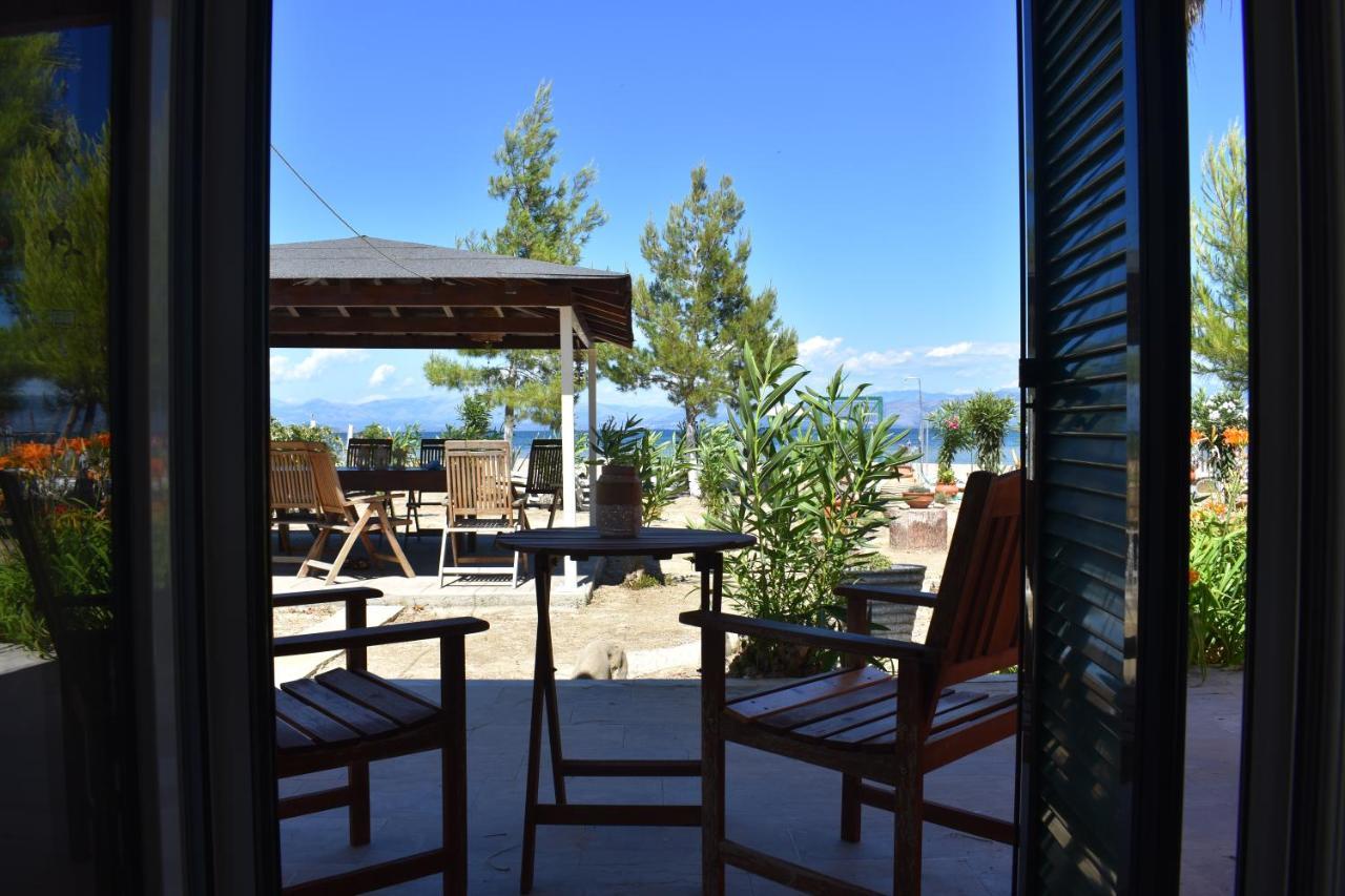 Bouka Beachfront Bungalows Agios Nikolaos  Экстерьер фото