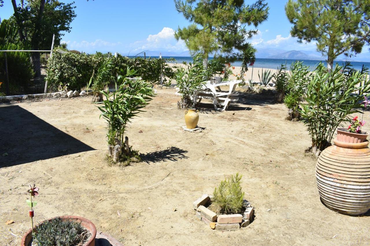 Bouka Beachfront Bungalows Agios Nikolaos  Экстерьер фото