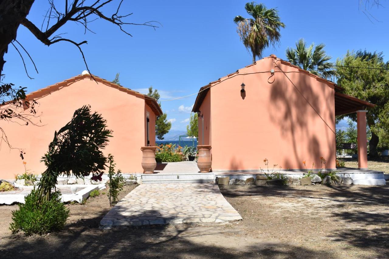 Bouka Beachfront Bungalows Agios Nikolaos  Экстерьер фото